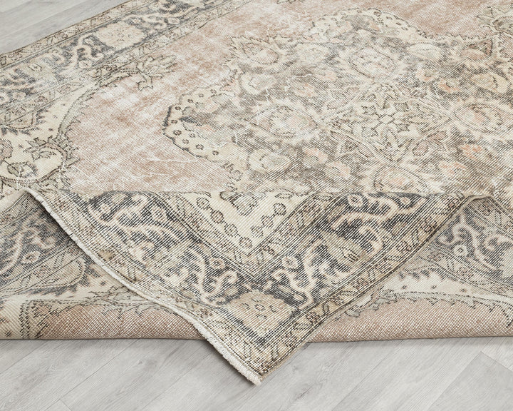 Oushak Rug 6' 3" x 9' 10" | No. VR17527