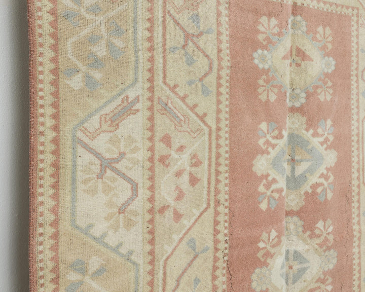 Faded Oushak Rug 5' 3" x 7' 7" | No. VR82788