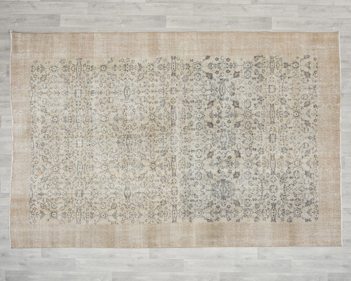 Faded Oushak Rug 6' 11" x 10' | No. VR86985