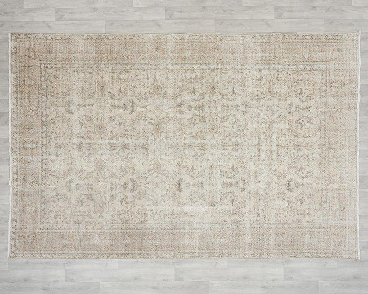 Neutral Oushak Rug 7' 1" x 10' 4" | No. VR46417