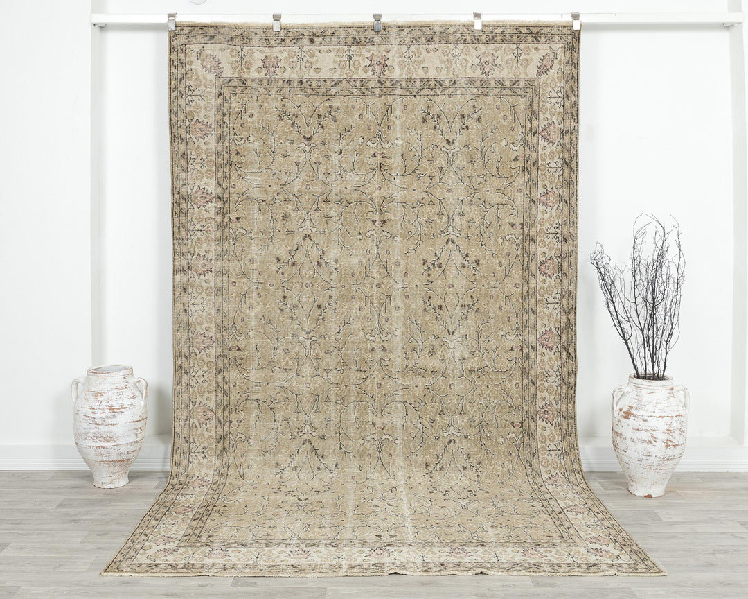 Oushak Rug 6' 3" x 10' 2" | No. VR93810