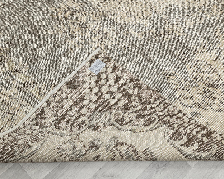 Oushak Rug 6' 9" x 10' 2" | No. VR37941