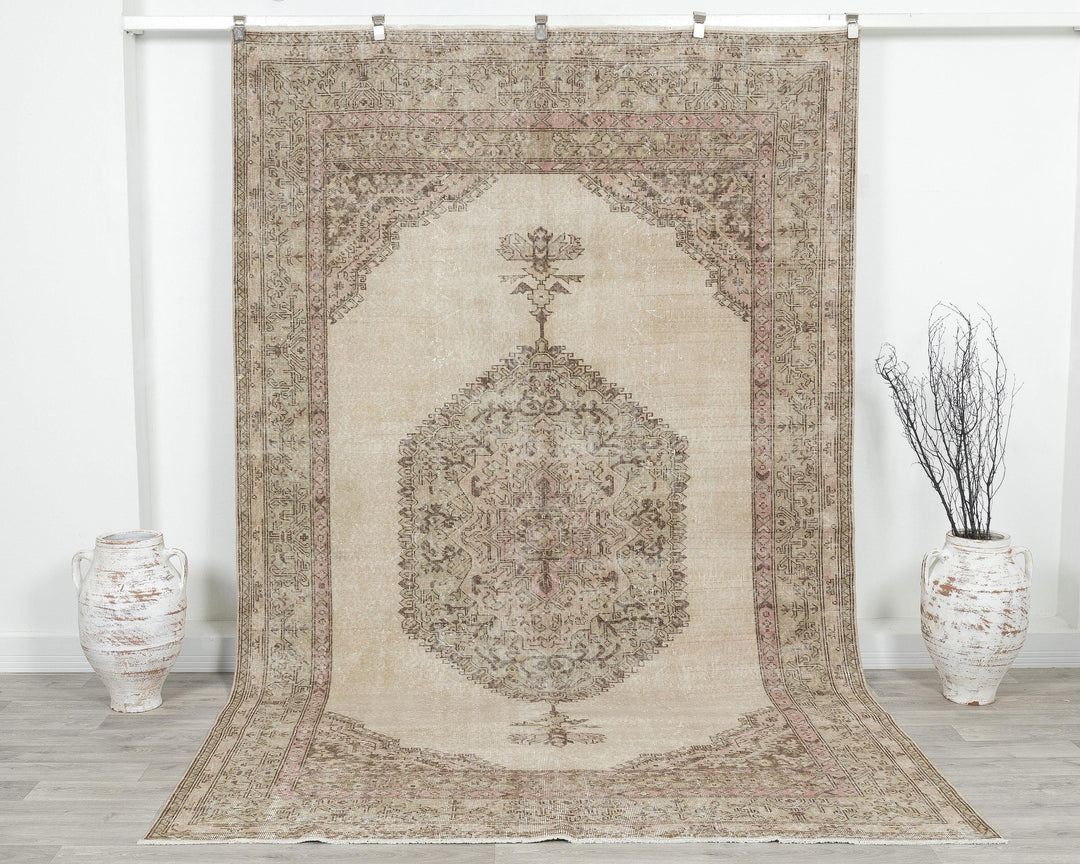 Oushak Rug 6' 7" x 10' 4" | No. VR32988