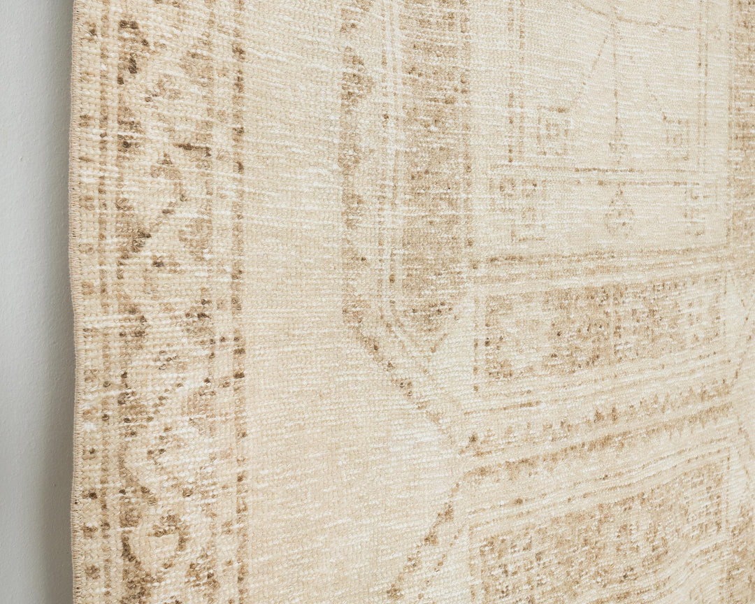Beige Runner Rug 3' 11" x 10' 8" | No. VR30318