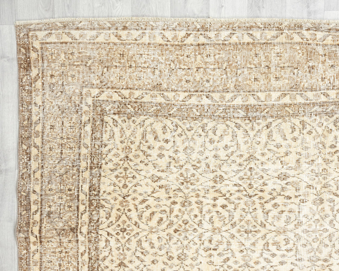 Oushak Rug 6' 7" x 9' 2" | No. VR55127