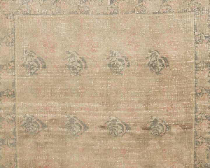 Beige Oushak Rug 4' 7" x 7' 1" | No. VR24243