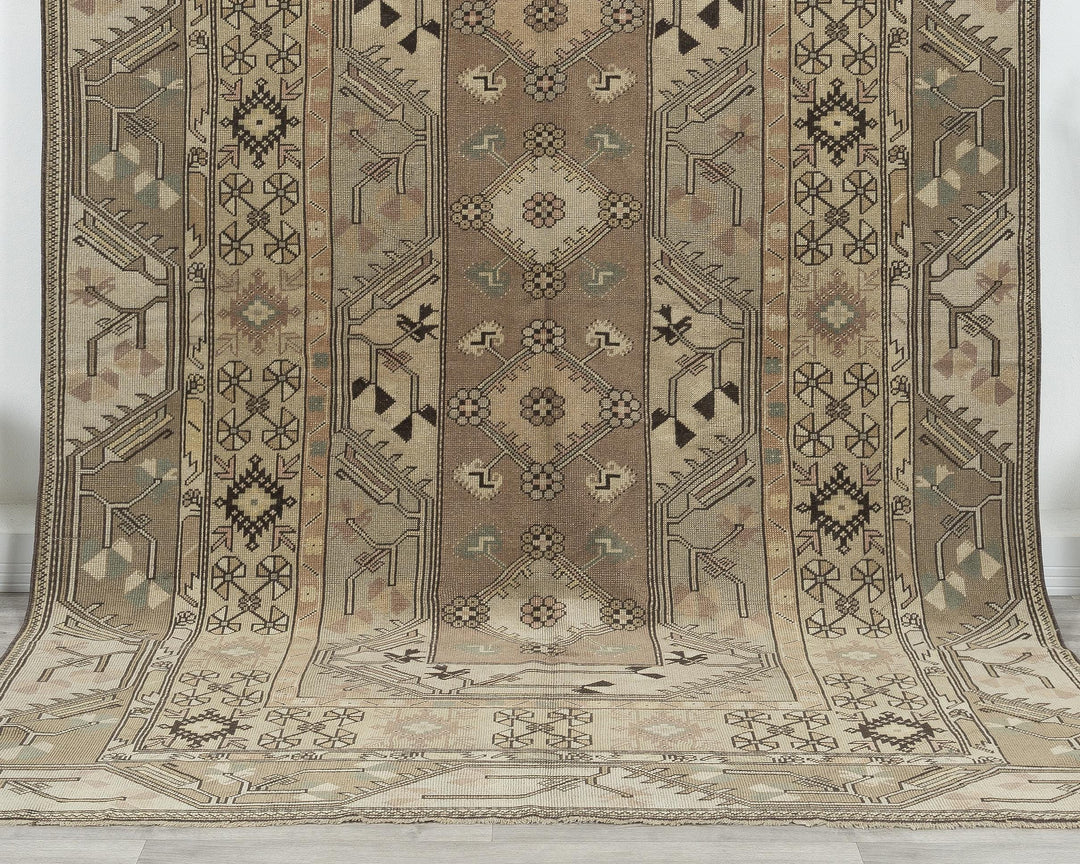 Oushak Rug 6' 2" x 9' 6" | No. VR25086
