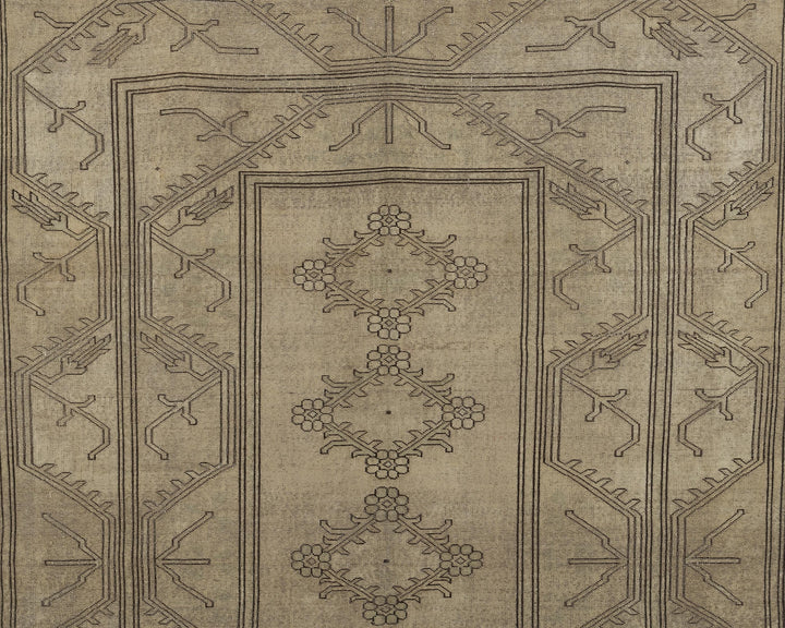 Neutral Oushak Rug 6' 7" x 9' 8" | No. VR23079