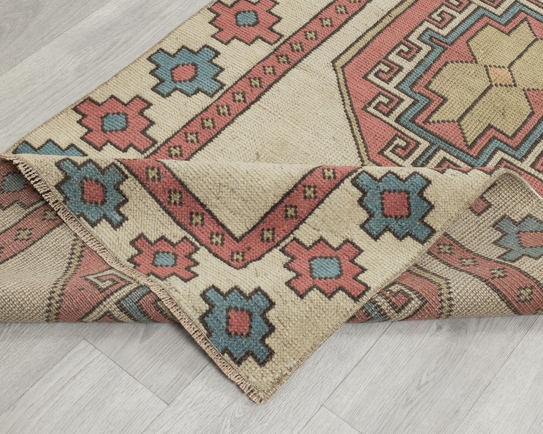 Runner Rug 2' 7" x 9' 8" | No. VR87150