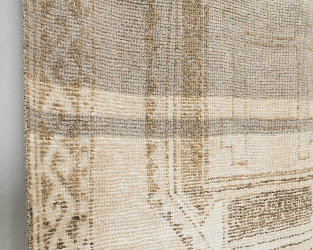 Runner Rug 3' 11" x 10' 10" | No. VR25792