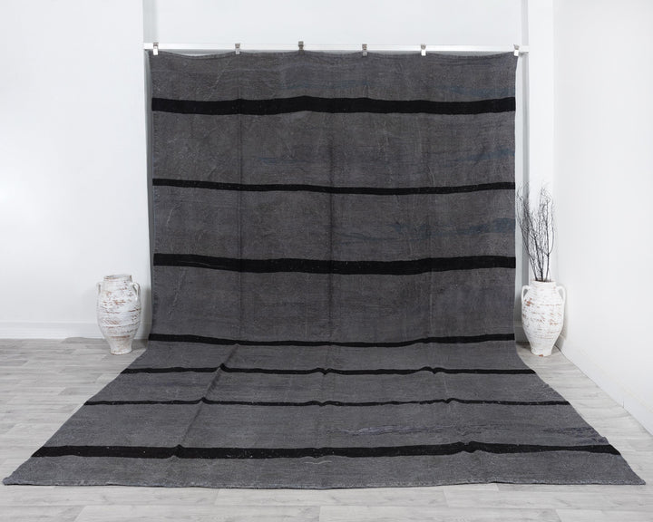 Gray Kilim Rug 9' 6" x 13' 1" | No. VR83615