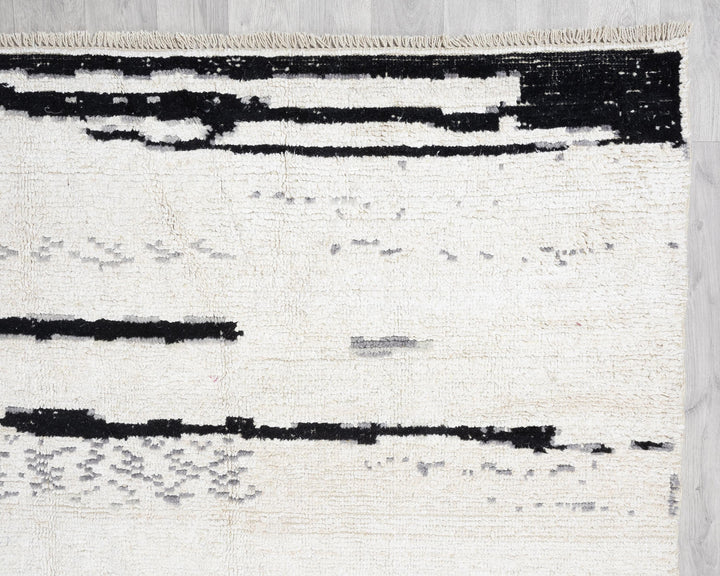 Black Vintage Turkish Rug 7' 7" x 11' 5" | No. VR44442