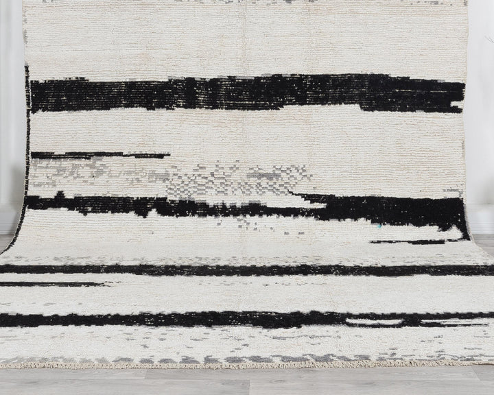 Black Vintage Turkish Rug 7' 7" x 11' 5" | No. VR44442
