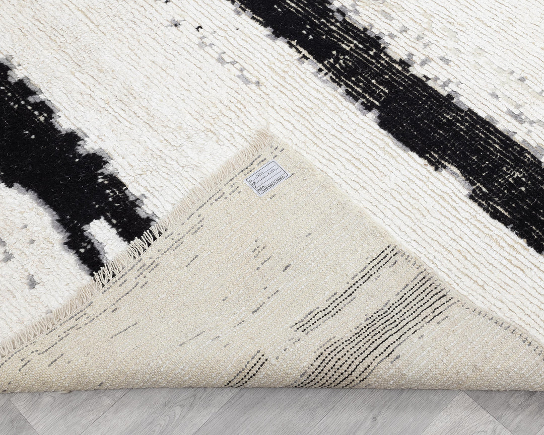 Black Vintage Turkish Rug 7' 7" x 11' 5" | No. VR44442