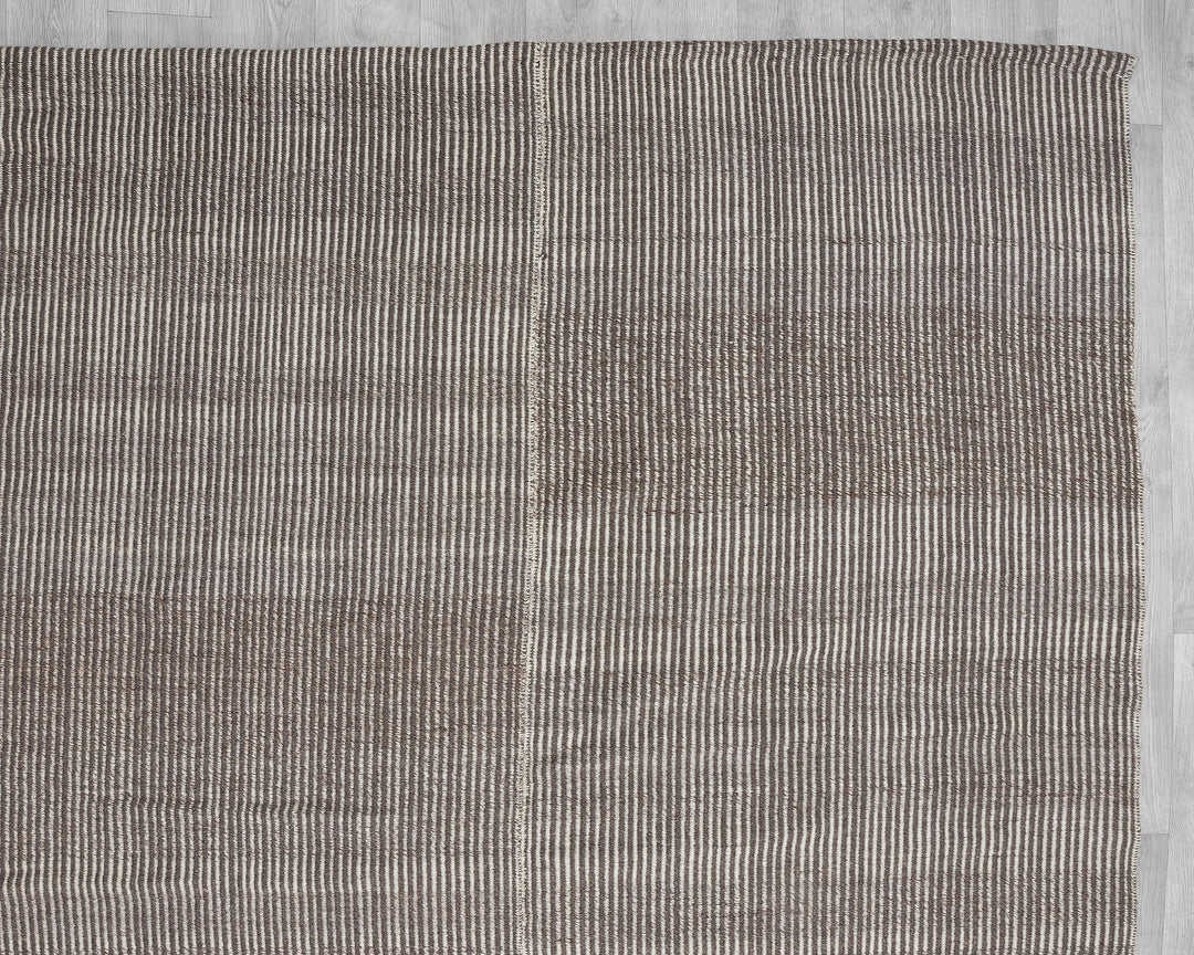 Brown Kilim Rug 9' x 12' 7" | No. VR11999