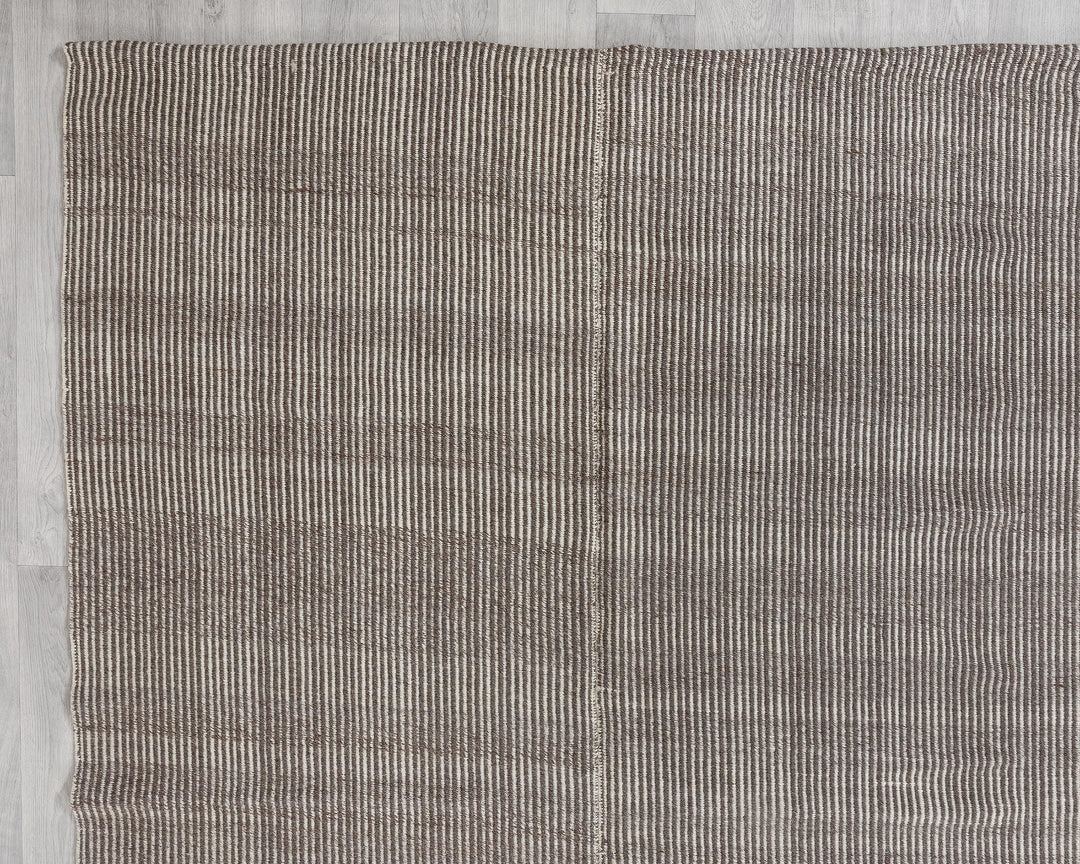 Brown Kilim Rug 9' x 12' 7" | No. VR11999