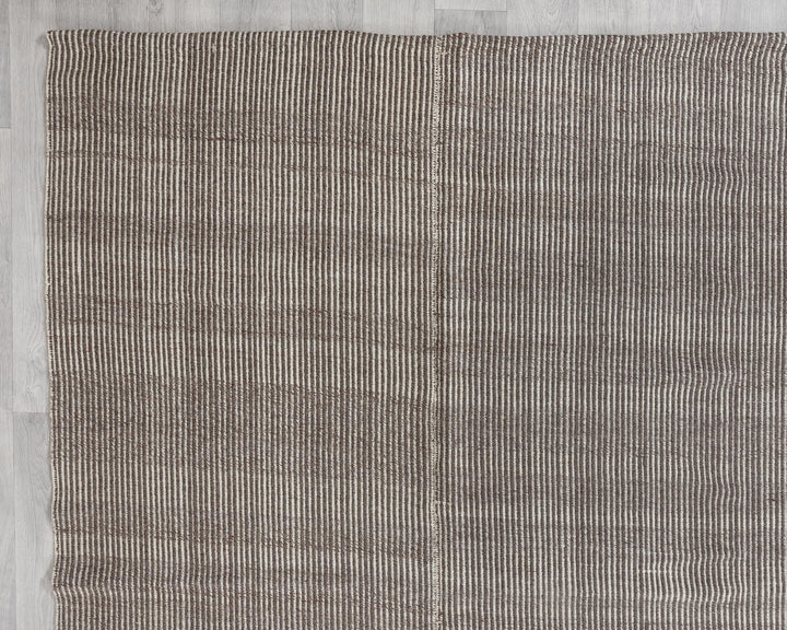 Brown Kilim Rug 9' x 12' 7" | No. VR11999