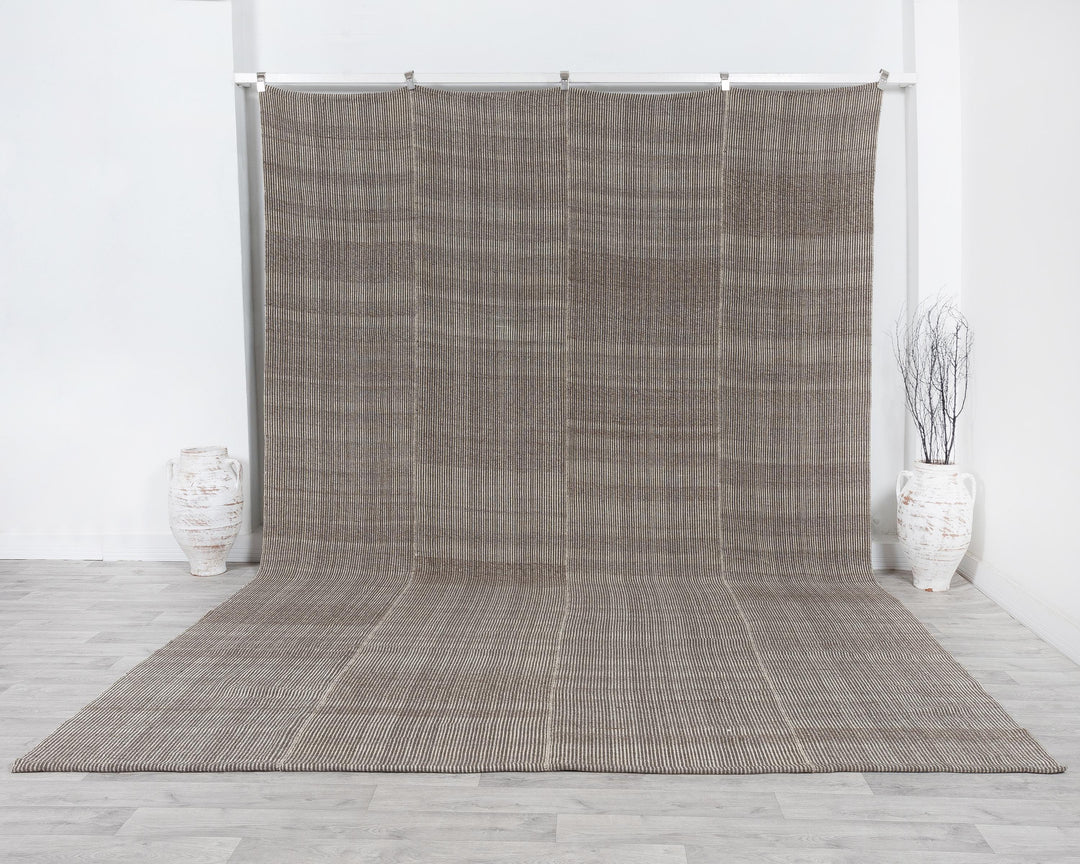 Brown Kilim Rug 9' x 12' 7" | No. VR11999