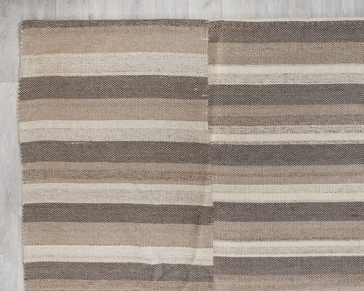 Neutral Kilim Rug 9' 2" x 13' 3" | No. VR16344