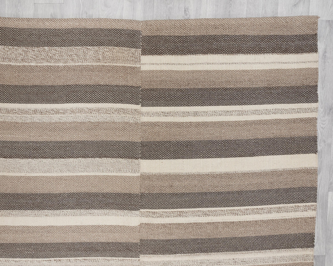 Neutral Kilim Rug 9' 2" x 13' 3" | No. VR16344