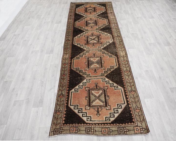 Faded Runner Rug 3' 5" x 11' 5" | No. VR19553