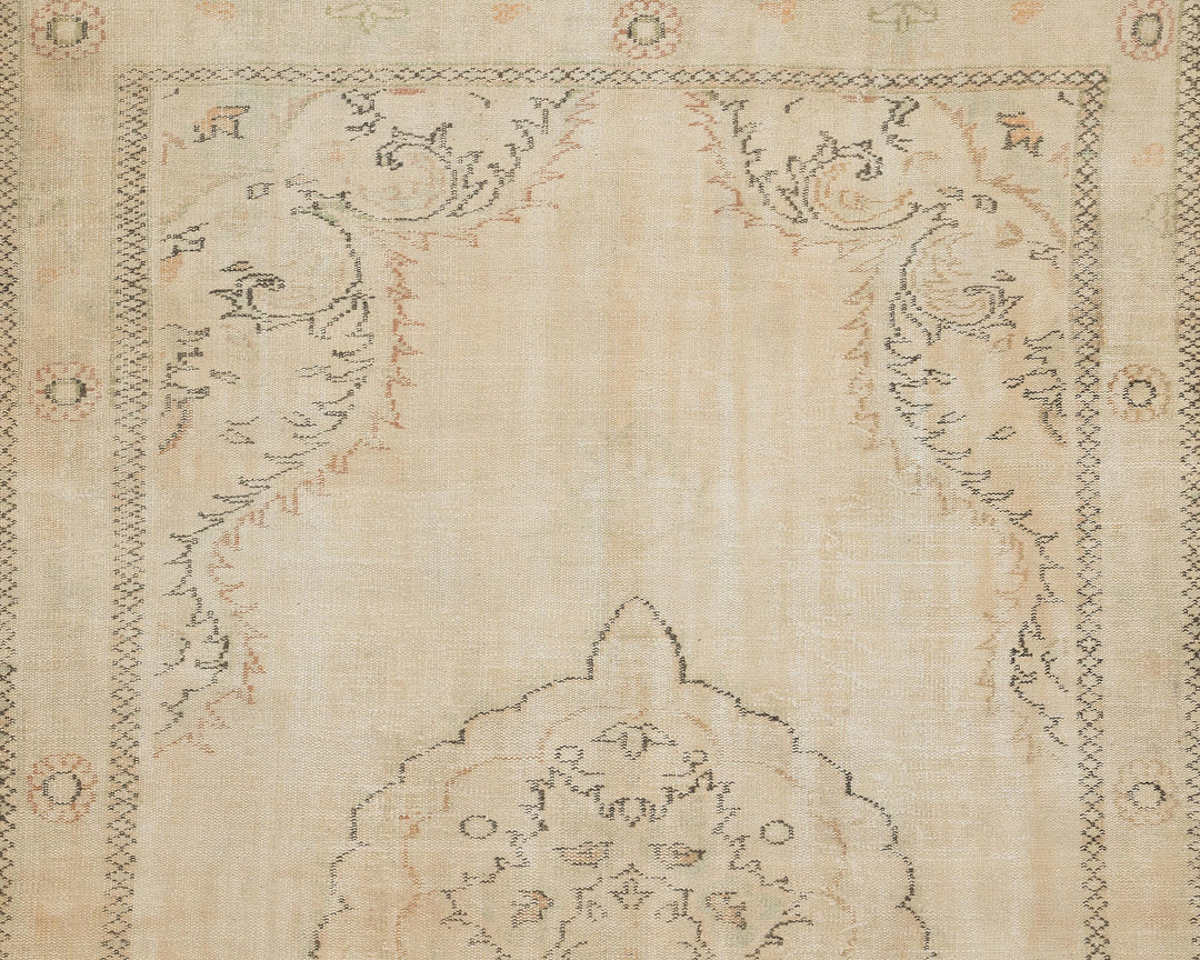 Beige Oushak Rug 6' 9" x 11' 6" | No. VR76490