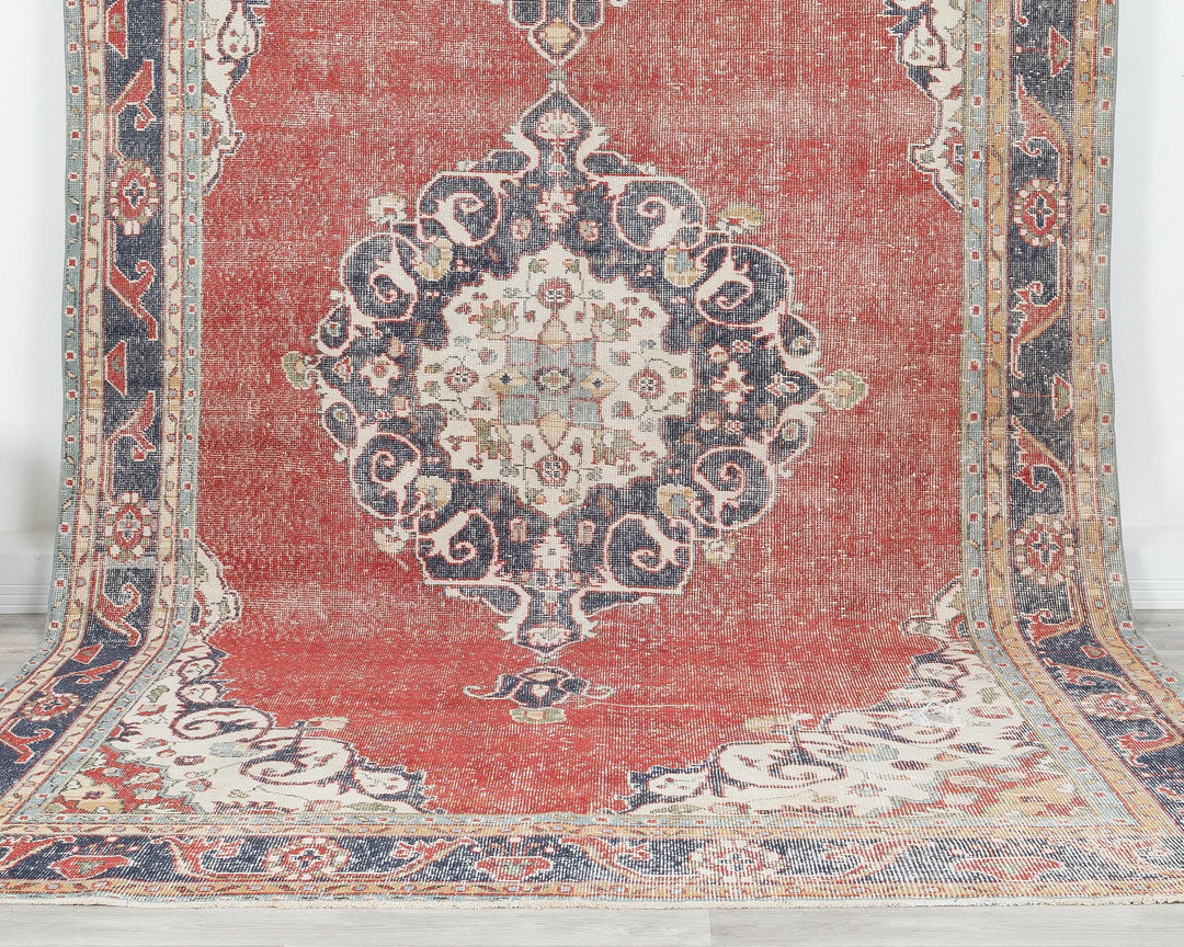 Red Oushak Rug 10' 8" x 6' 9" | No. VR82082