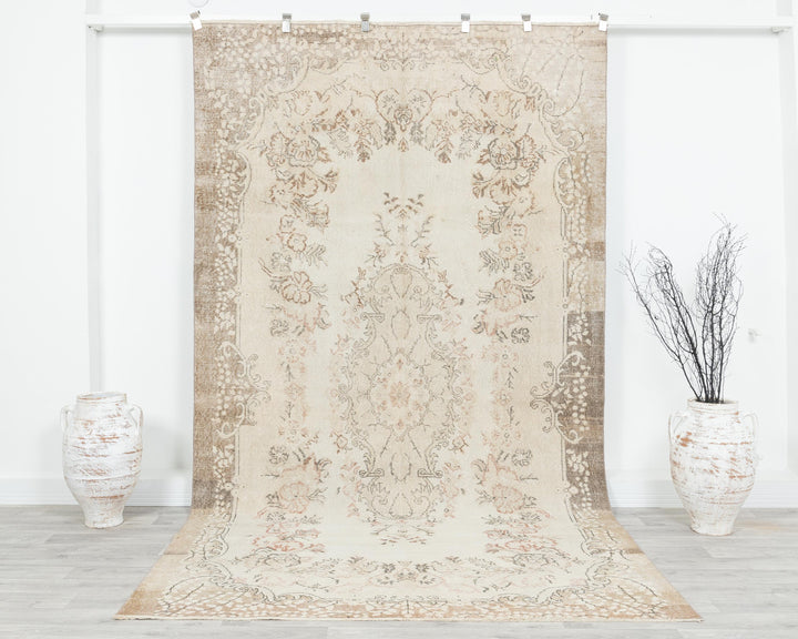 Beige Oushak Rug 5' 9" x 10' 4" | No. VR55317