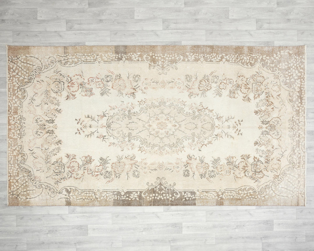 Beige Oushak Rug 5' 9" x 10' 4" | No. VR55317