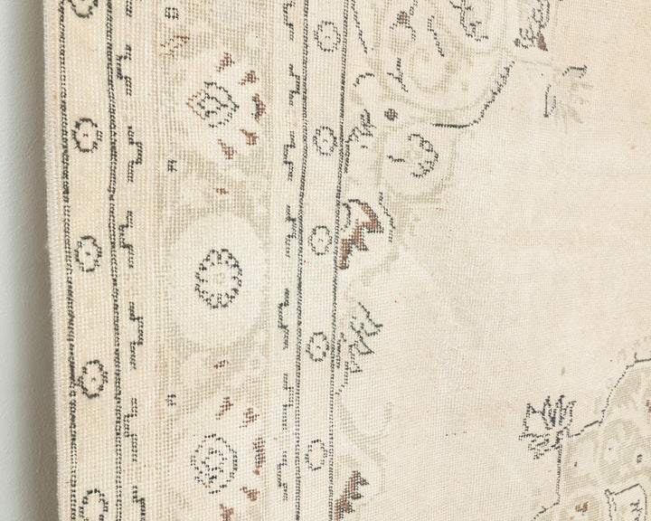 Beige Oushak Rug 7' 1" x 10' 2" | No. VR64341
