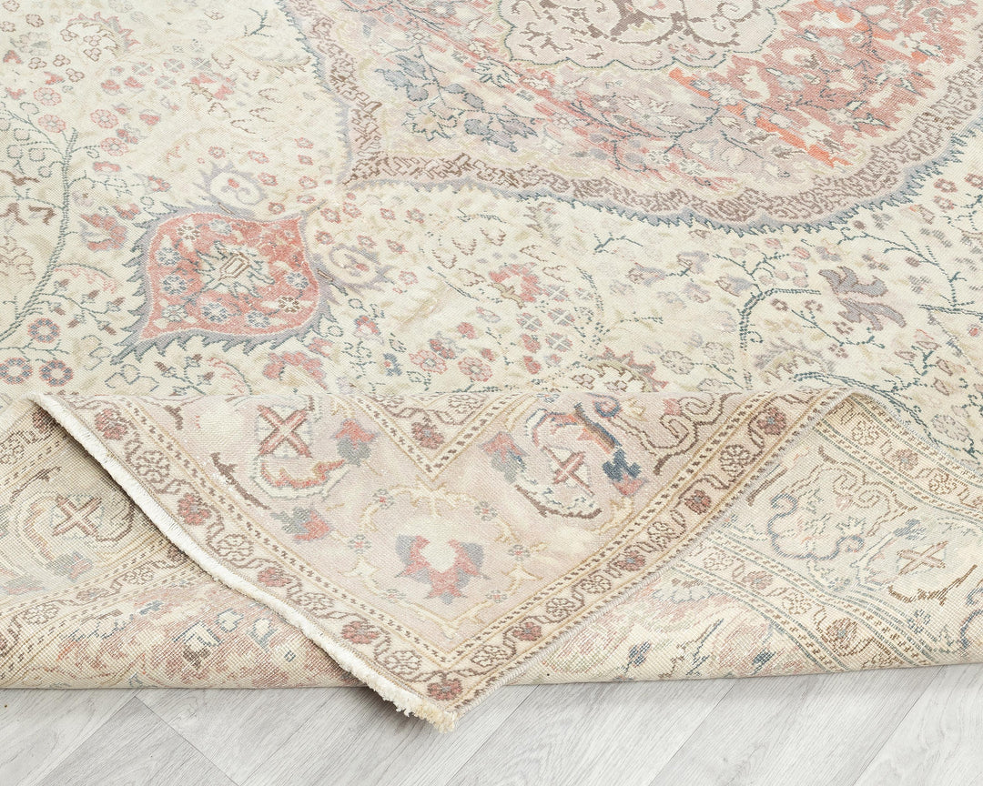 Oushak Rug 6' 7" x 9' 6" | No. VR89567