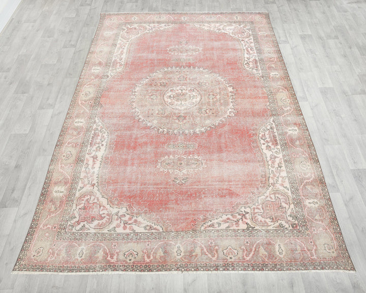 Pink Oushak Rug 6' 11" x 10' 10" | No. VR87300