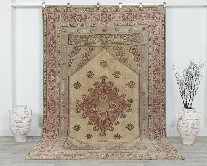 Neutral Oushak Rug 9' 7" x 6' 3" | No. VR48441