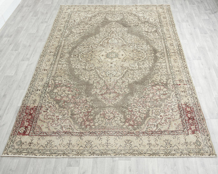 Blue Oushak Rug 6' 11" x 9' 11" | No. VR79994