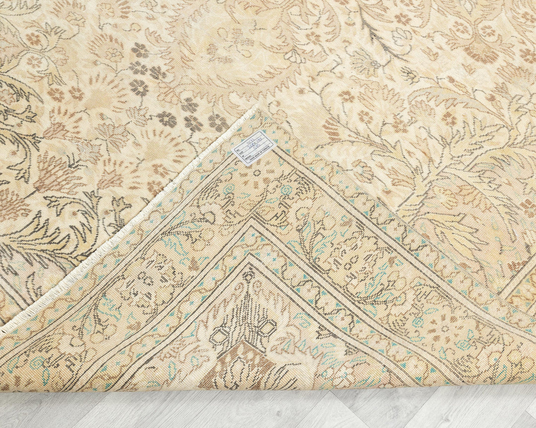 Oushak Rug 6' 5" x 9' 10" | No. VR63891