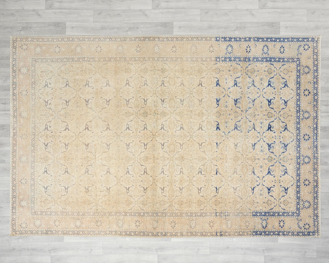 Distressed Oushak Rug 6' 5" x 9' 2" | No. VR95279