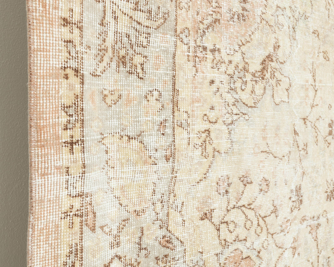 Beige Oushak Rug 6' 3" x 9' 3" | No. VR70968
