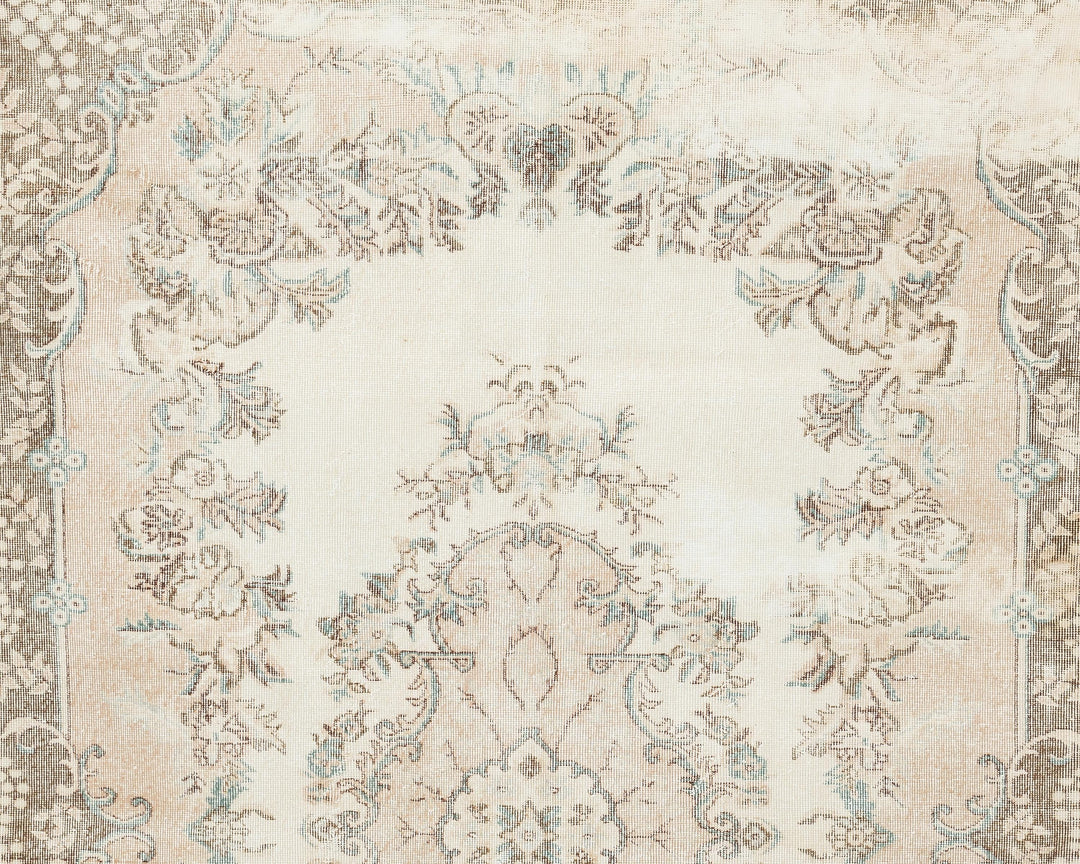 Neutral Oushak Rug 6' x 10' 4" | No. VR19435