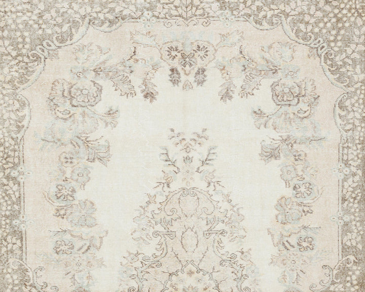 Neutral Oushak Rug 10' 2" x 6' 3" | No. VR43587