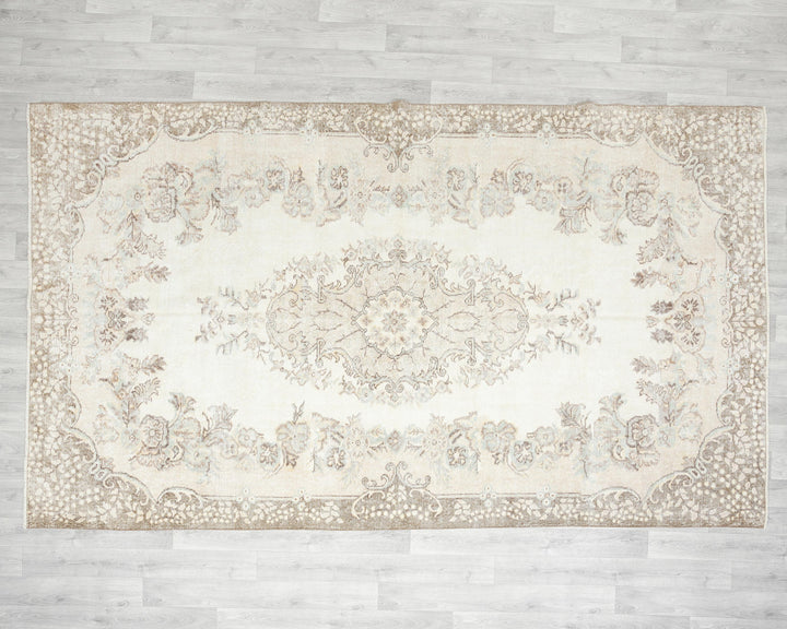 Neutral Oushak Rug 10' 2" x 6' 3" | No. VR43587