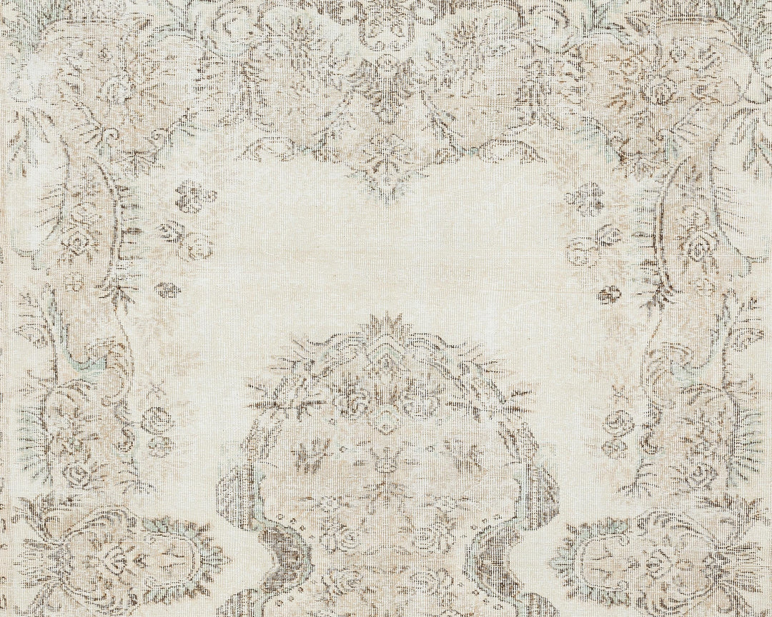 Beige Oushak Rug 9' 4" x 6' 5" | No. VR67062