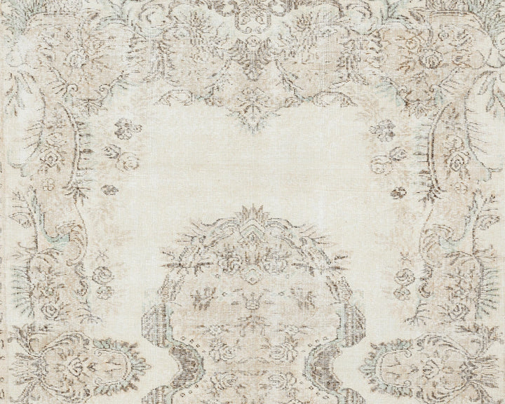 Beige Oushak Rug 9' 4" x 6' 5" | No. VR67062