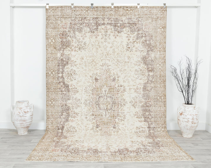 Beige Oushak Rug 10' 8" x 6' 5" | No. VR67063