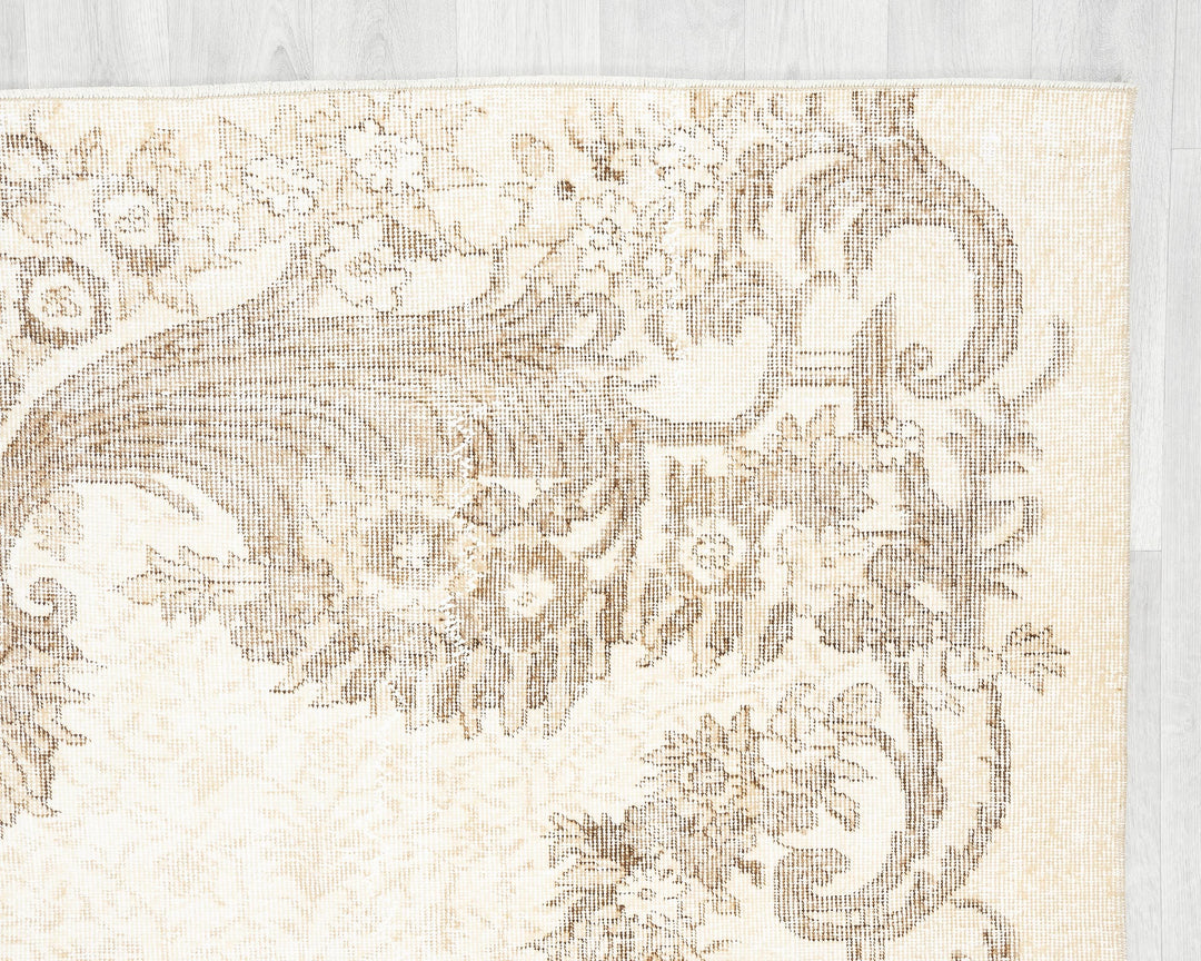 Faded Oushak Rug 10' x 6' 11" | No. VR11510