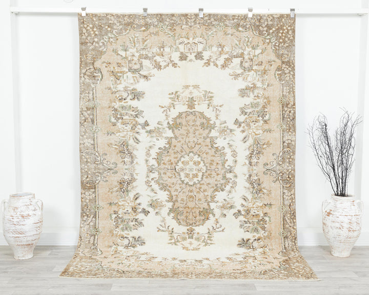 Oushak Rug 8' 2" x 6' 3" | No. VR95110