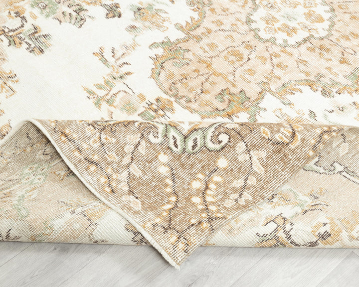 Oushak Rug 8' 2" x 6' 3" | No. VR95110