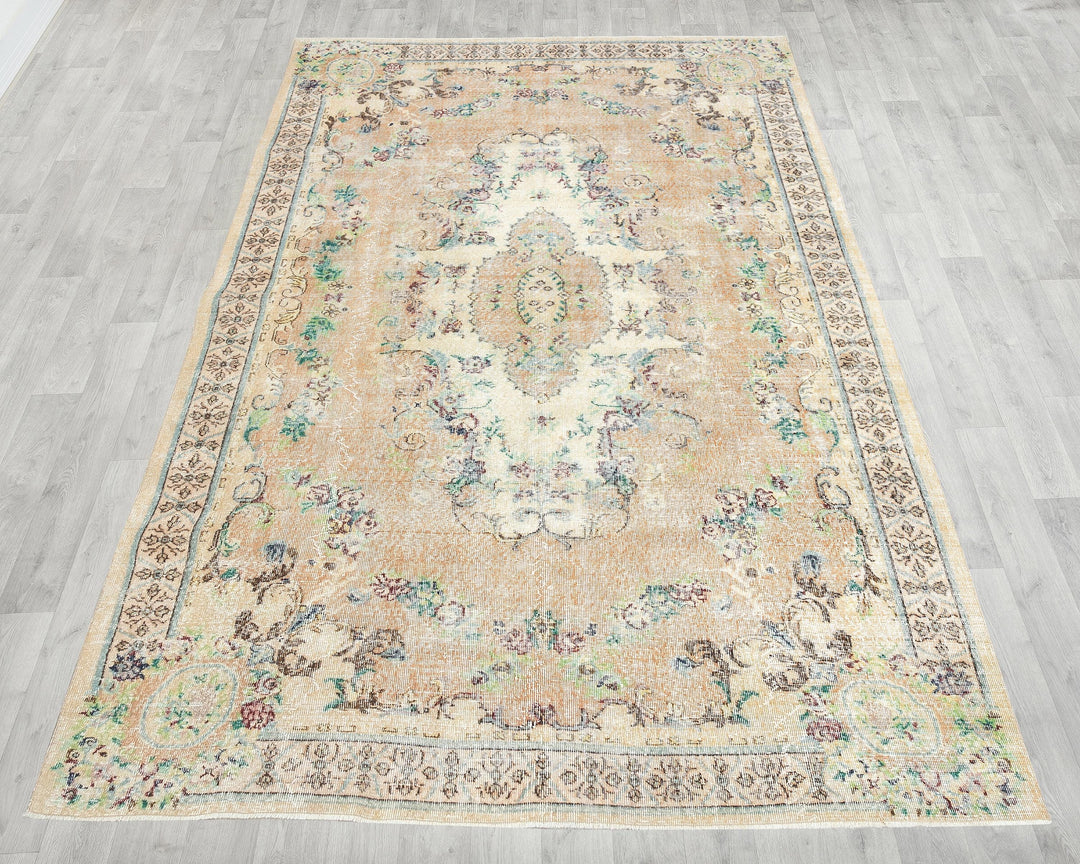Oushak Rug 6' 8" x 10' 4" | No. VR17718