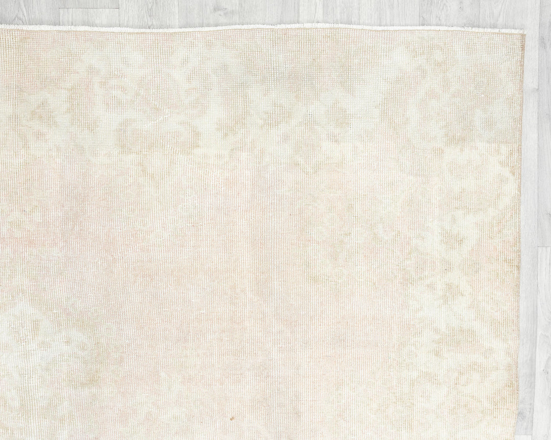 Beige Oushak Rug 6' 11" x 10' 6" | No. VR47131