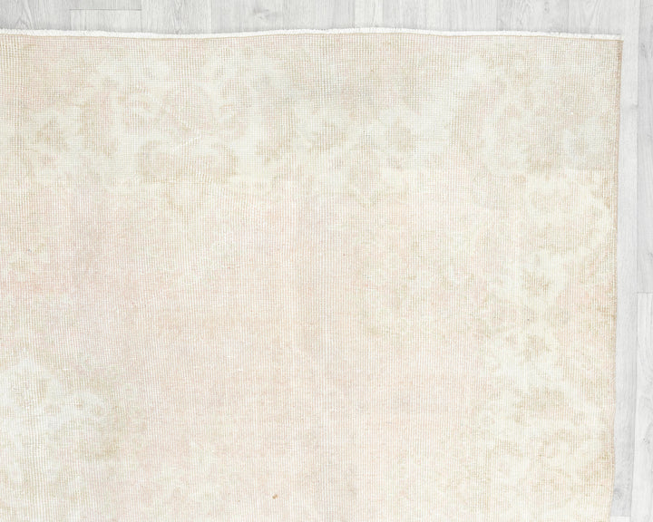 Beige Oushak Rug 6' 11" x 10' 6" | No. VR47131