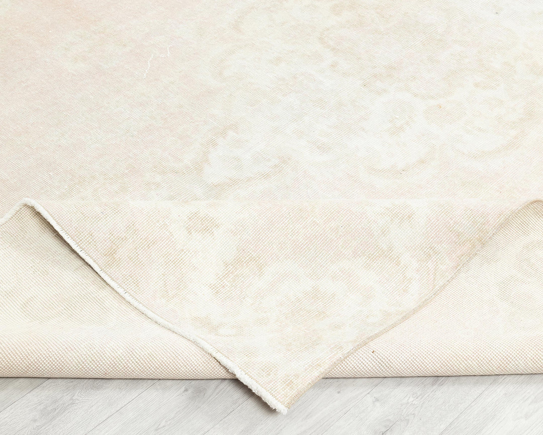Beige Oushak Rug 6' 11" x 10' 6" | No. VR47131